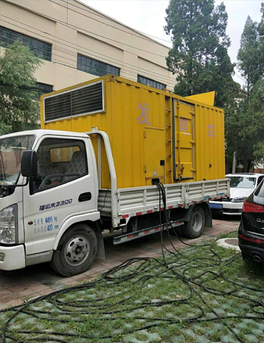 万荣发电车出租-柴油发电机组排烟系统设计要求及其考虑因素