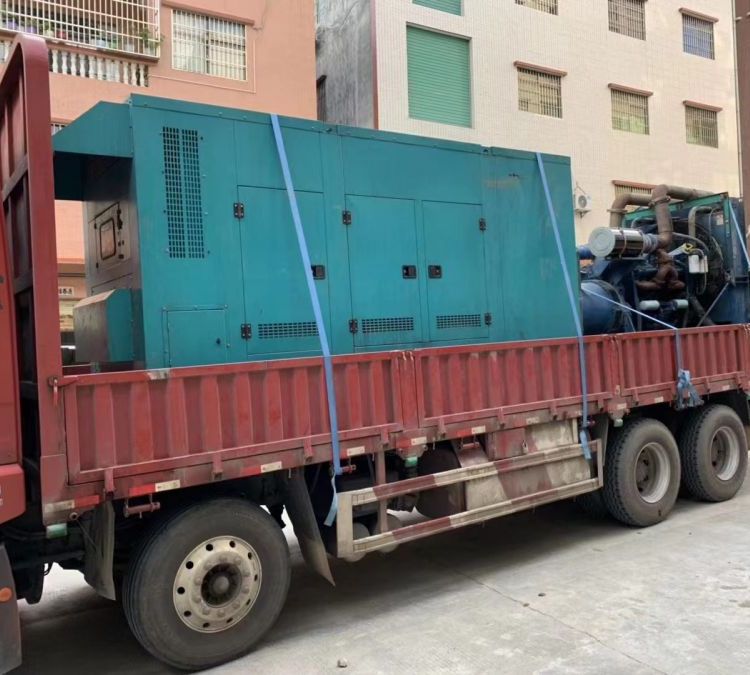 万荣如何在不同负载率下确保 400KW 柴油发电机组的正常运行？