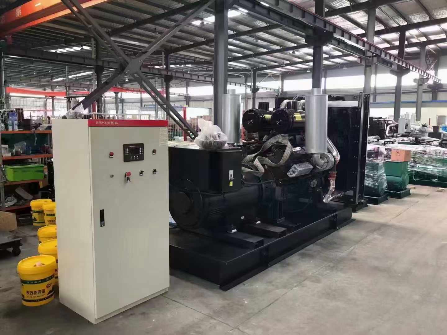 万荣发电机2000kVA 负载需要多大的电缆？