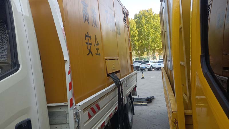 万荣如何判断柴油发电机组和UPS电源的切换时间是否符合要求？
