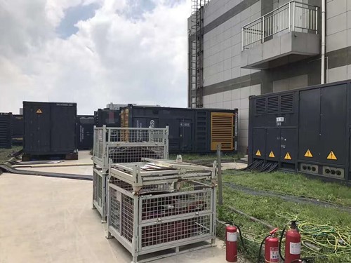 万荣除了定期检查，还有哪些方法可以及时发现接触式转速表探头的磨损？